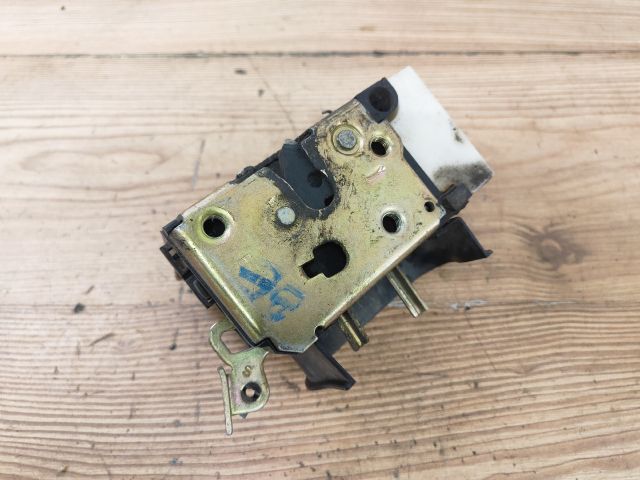 bontott FIAT PUNTO I Bal első Ajtózár