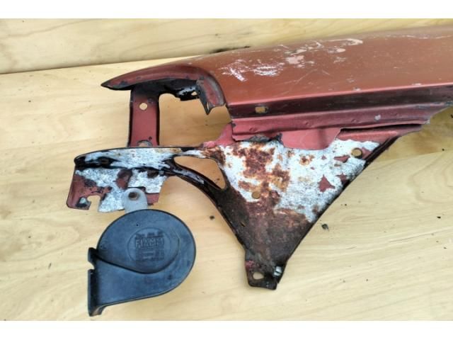 bontott FIAT PUNTO I Bal első Sárvédő