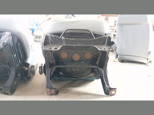 bontott FIAT PUNTO I Bal első Ülés