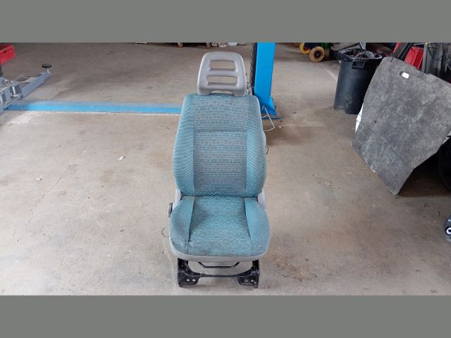 bontott FIAT PUNTO I Bal első Ülés