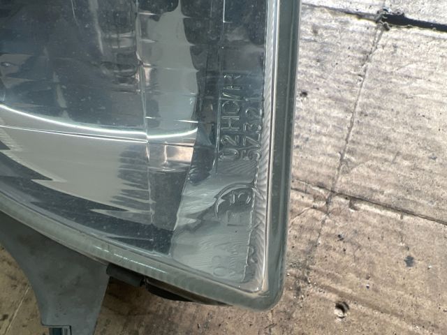 bontott FIAT PUNTO I Bal Fényszóró