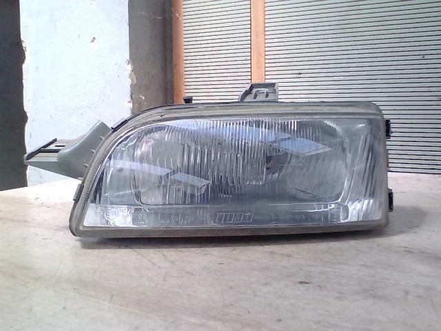 bontott FIAT PUNTO I Bal Fényszóró