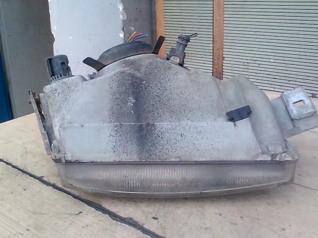 bontott FIAT PUNTO I Bal Fényszóró