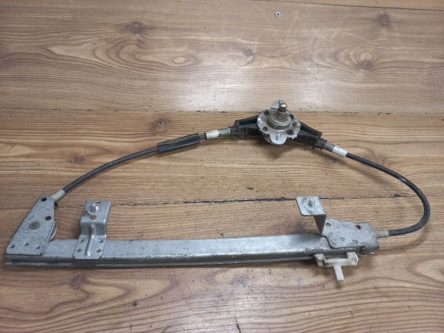 bontott FIAT PUNTO I Bal hátsó Ablakemelő Szerkezet (Mechanikus)