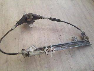 bontott FIAT PUNTO I Bal hátsó Ablakemelő Szerkezet (Mechanikus)