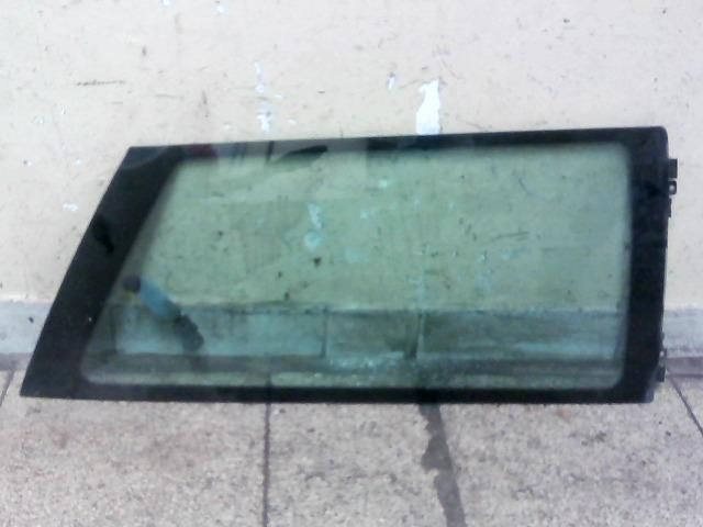 bontott FIAT PUNTO I Bal hátsó Fixüveg (Ajtóban)