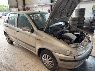 bontott FIAT PUNTO I Bal Kalaptartó Tartó Konzol