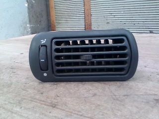 bontott FIAT PUNTO I Bal Szellőző