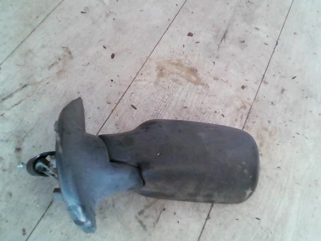 bontott FIAT PUNTO I Bal Visszapillantó Tükör (Mechanikus)