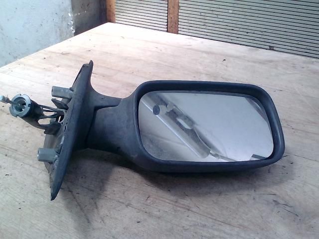 bontott FIAT PUNTO I Bal Visszapillantó Tükör (Mechanikus)