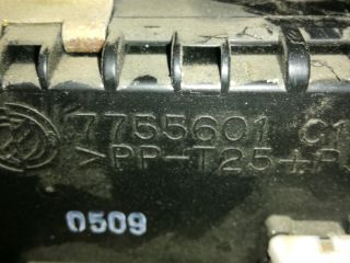 bontott FIAT PUNTO I Biztosítéktábla Utastér