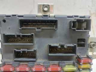 bontott FIAT PUNTO I Biztosítéktábla Utastér