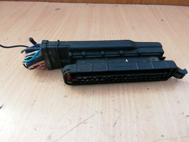 bontott FIAT PUNTO I Csatlakozó