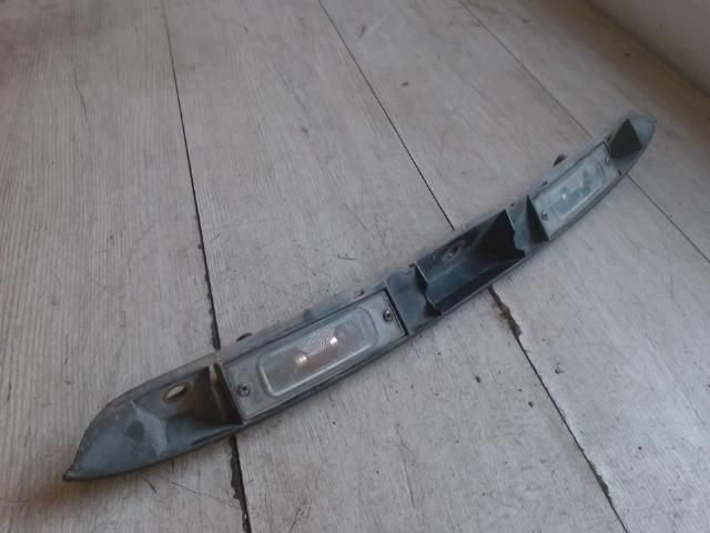 bontott FIAT PUNTO I Csomagtérajtó Díszléc