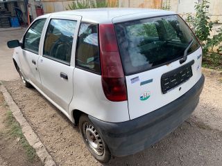 bontott FIAT PUNTO I Csomagtérajtó (Üres lemez)