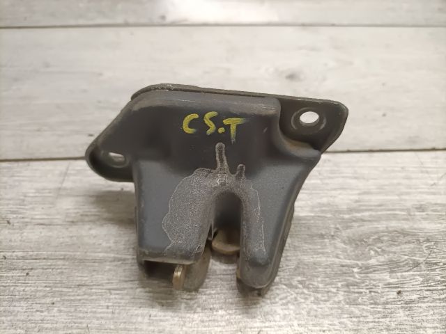 bontott FIAT PUNTO I Csomagtérajtó Zárszerkezet