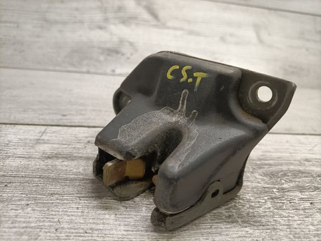 bontott FIAT PUNTO I Csomagtérajtó Zárszerkezet