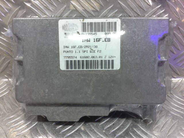 bontott FIAT PUNTO I Elektronika (Magában)