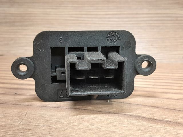 bontott FIAT PUNTO I Előtét Ellenállás Fűtőmotor