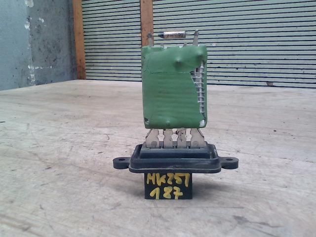 bontott FIAT PUNTO I Előtét Ellenállás Fűtőmotor