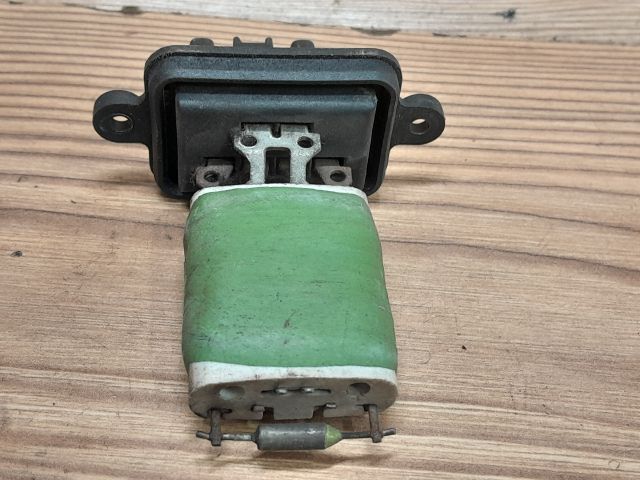 bontott FIAT PUNTO I Előtét Ellenállás Fűtőmotor