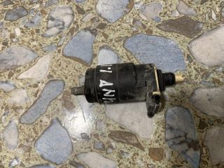 bontott FIAT PUNTO I Első Ablakmosó Szivattyú