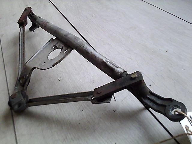 bontott FIAT PUNTO I Első Ablaktörlő Szerkezet