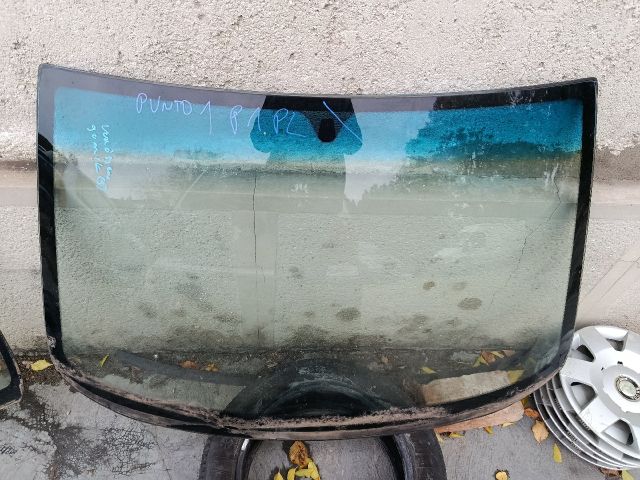 bontott FIAT PUNTO I Első Szélvédő