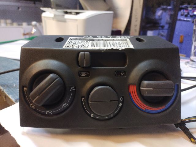 bontott FIAT PUNTO I Fűtéskapcsoló (Nem klímás)