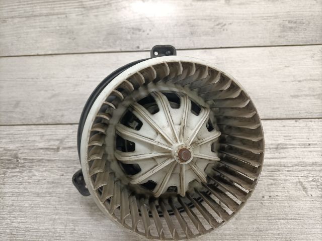 bontott FIAT PUNTO I Fűtőmotor (Klímás)