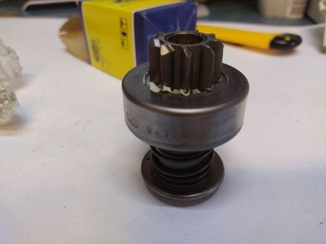 bontott FIAT PUNTO I Generátor Szabadonfutó