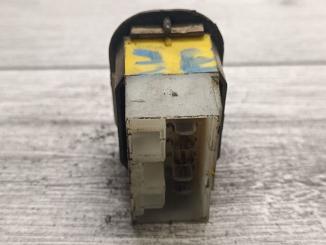 bontott FIAT PUNTO I Jobb első Ablakemelő Kapcsoló