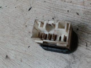 bontott FIAT PUNTO I Jobb első Ablakemelő Kapcsoló