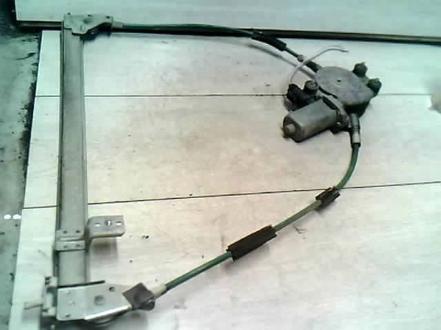 bontott FIAT PUNTO I Jobb első Ablakemelő Szerkezet (Elektromos)