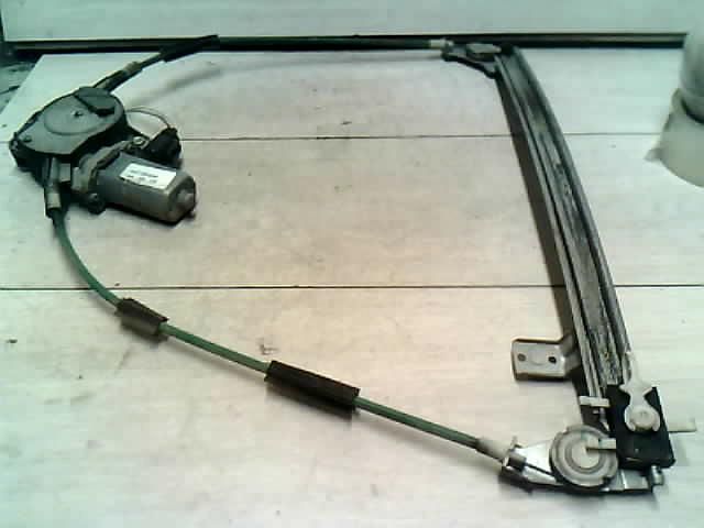 bontott FIAT PUNTO I Jobb első Ablakemelő Szerkezet (Elektromos)