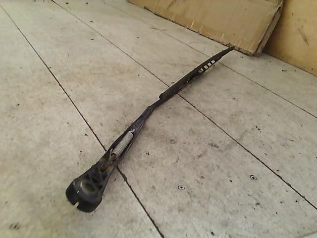 bontott FIAT PUNTO I Jobb első Ablaktörlő Kar