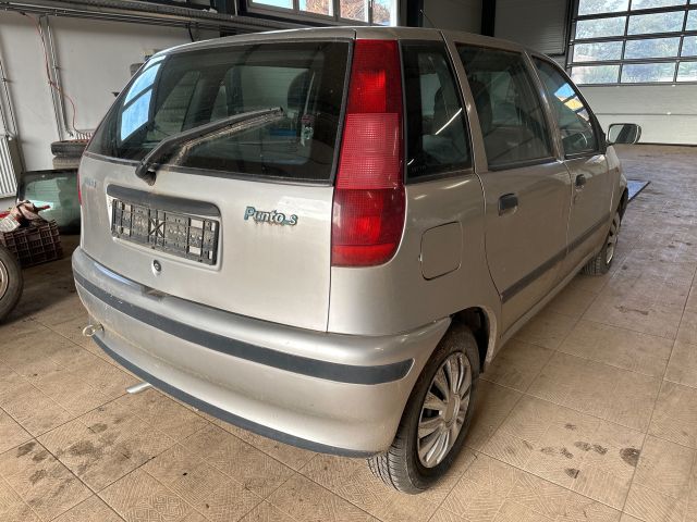 bontott FIAT PUNTO I Jobb első Ajtó (Üres lemez)