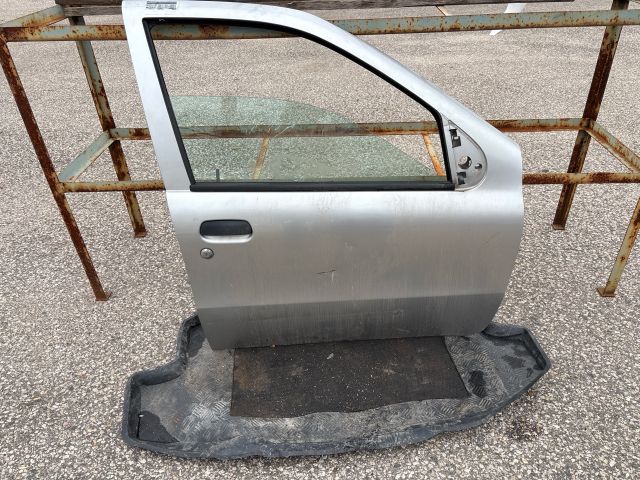 bontott FIAT PUNTO I Jobb első Ajtó (Üres lemez)