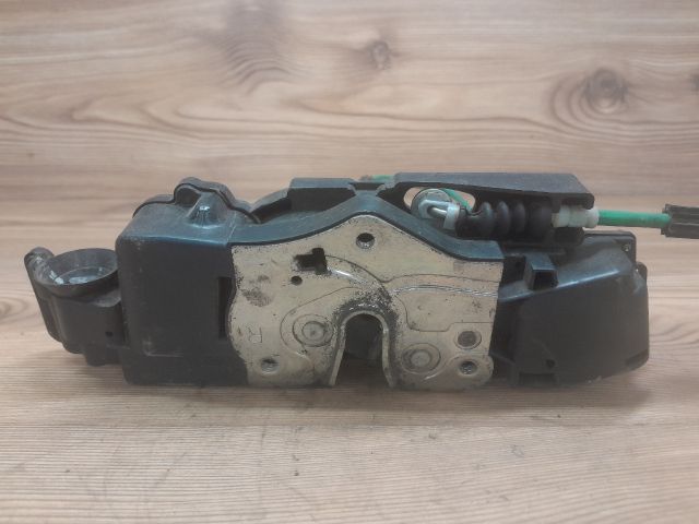 bontott FIAT PUNTO I Jobb első Ajtózár