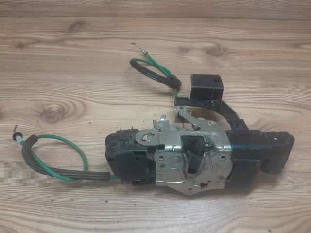 bontott FIAT PUNTO I Jobb első Ajtózár