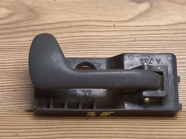 bontott FIAT PUNTO I Jobb első Belső Kilincs