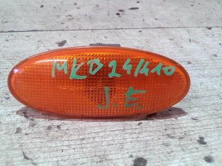 bontott FIAT PUNTO I Jobb első Sárvédő Irányjelző