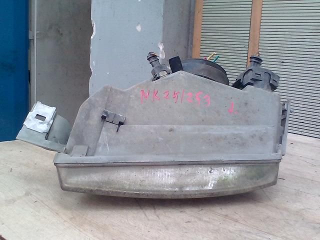 bontott FIAT PUNTO I Jobb Fényszóró