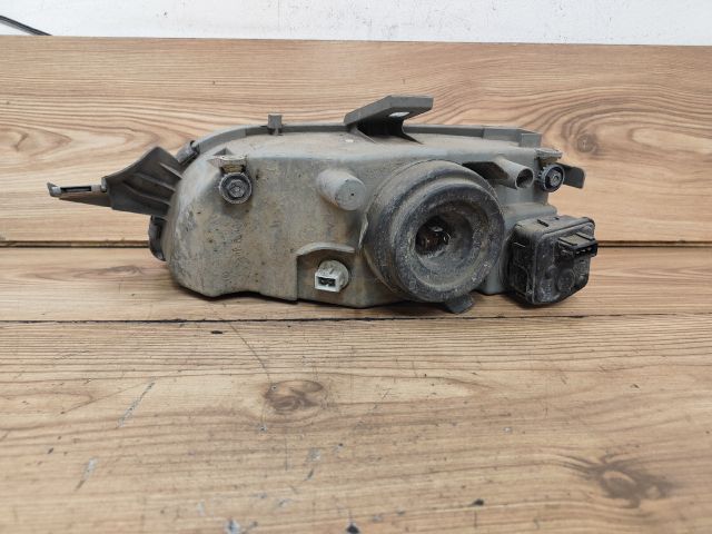 bontott FIAT PUNTO I Jobb Fényszóró