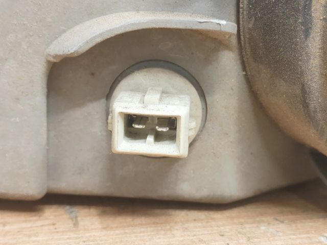 bontott FIAT PUNTO I Jobb Fényszóró