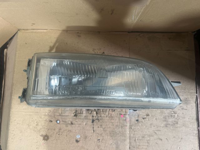 bontott FIAT PUNTO I Jobb Fényszóró