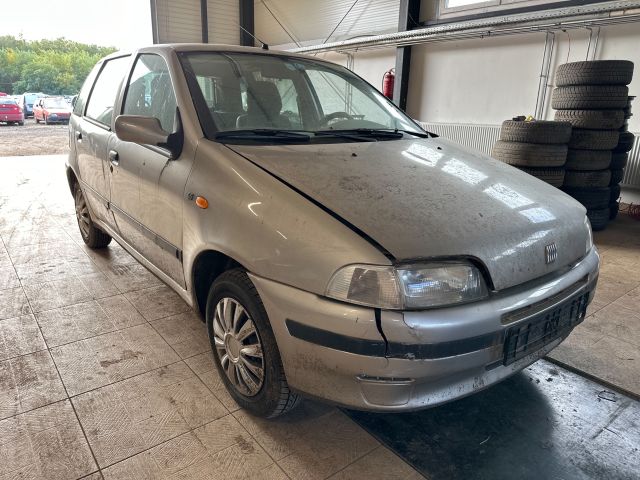 bontott FIAT PUNTO I Jobb hátsó Ablak