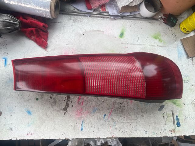 bontott FIAT PUNTO I Jobb Hátsó Lámpa