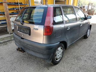 bontott FIAT PUNTO I Kerék Csavar Szett