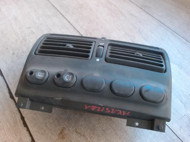 bontott FIAT PUNTO I Kombinált Kapcsoló